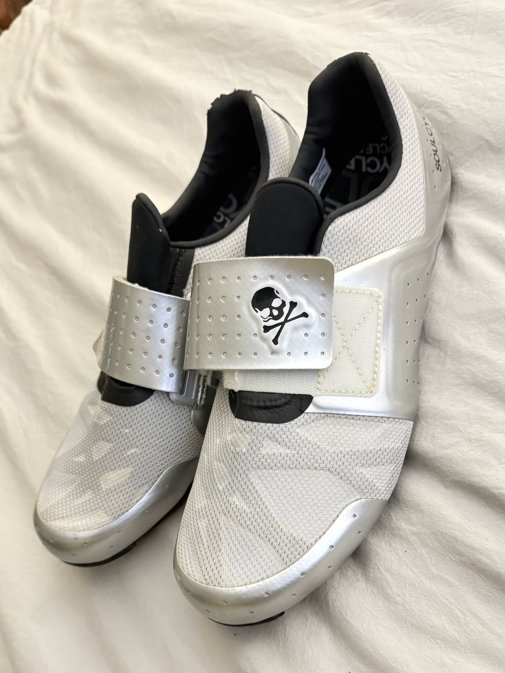 Pearl Izumi Men's Silver Soulcycle Soul Legend Cycling Shoes Size (46)